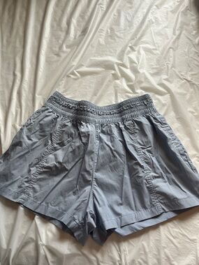 Columbia Light Blue Women's Elastic-Waist Athletic Shorts